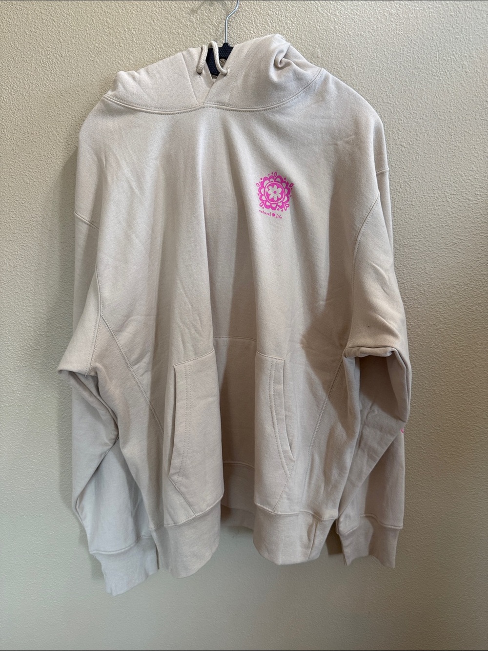 NATURAL LIFE Fish Hoodie with Pink Emblem